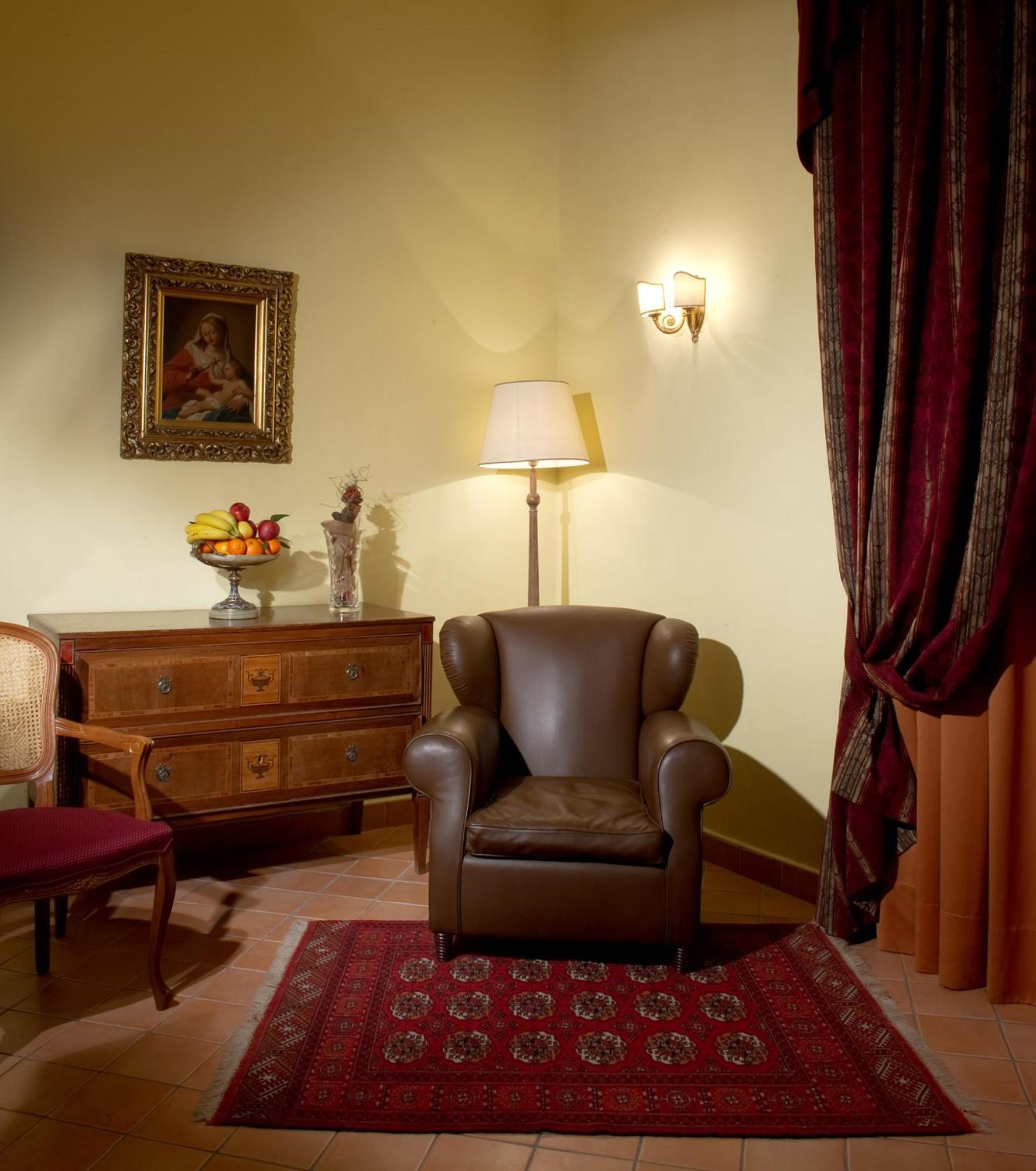 Chiaja Hotel De Charme Naples Exterior photo